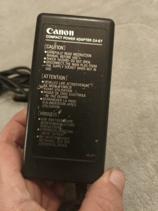 Caricabatterie Canon LP-E7 originale CA-E7 / CR-E7K