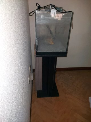 Mueble para acuario. Muy buen estado.