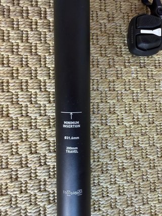 Tija Rockshox Reverb ASX con mando remoto