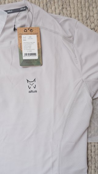 Camiseta Altus gris talla L