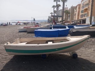 BARCA DE PESCA