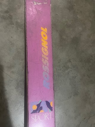 Esquís Rossignol Sport 42 con fijaciones Salomon