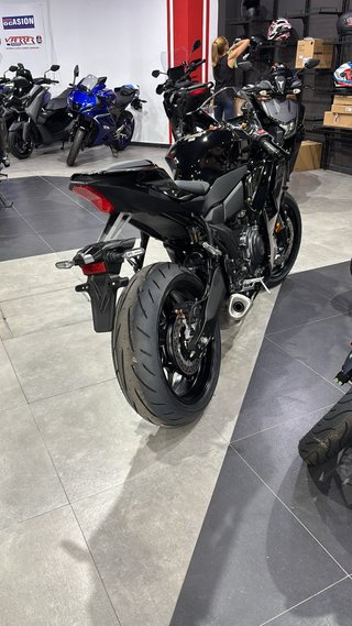 Portamatriculas Yamaha R7 Original 2026