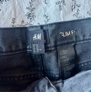 Pantalones cortos H&M Slim Fit negros Talla M