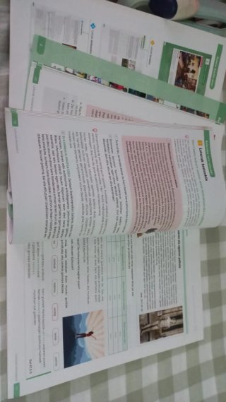 Libro escolar de religión  en Euskera
