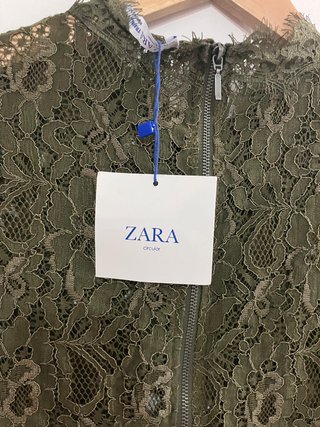 Blusa Zara Verde Militar Encaje Talla M