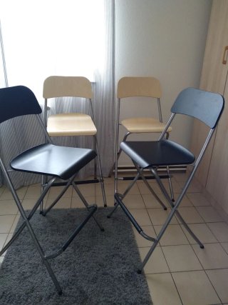 Taburetes ikea 2 unidades. Se vende unidad