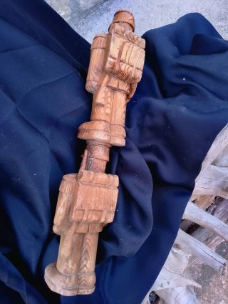 Antigua talla doble madera soldados. Pieza única.