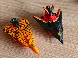 2 Aviones Transformers