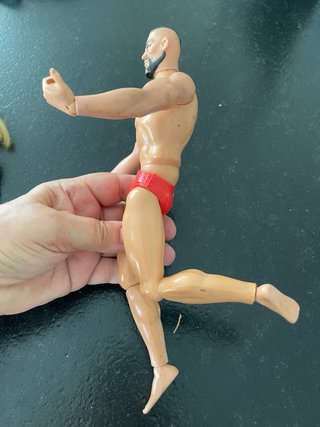 2 Barbie e 1 Action Figure Road Warriors anni ‘80