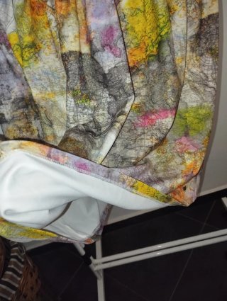 Vestido estampado mapas