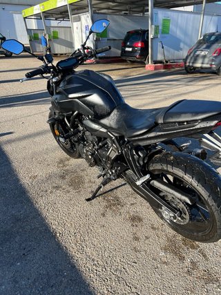 Yamaha MT-07 2019 A2 | Escape MIVV | Extras