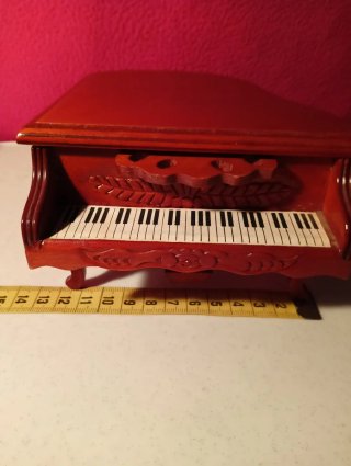 Piano y banqueta miniatura 1/12