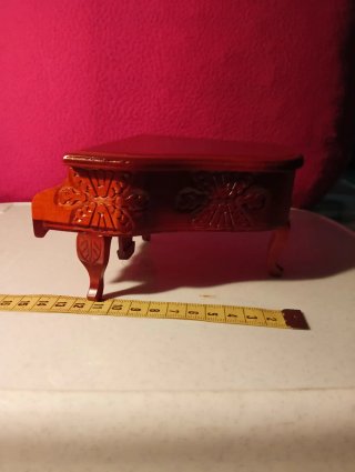 Piano y banqueta miniatura 1/12