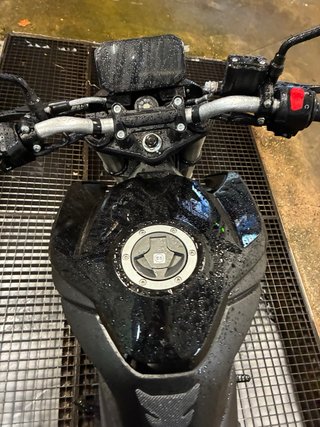 Voge 125R Negra
