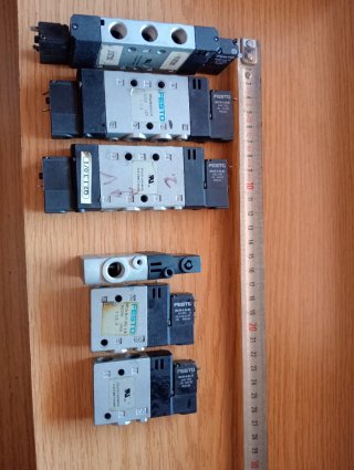 Electroválvula Festo usadas.