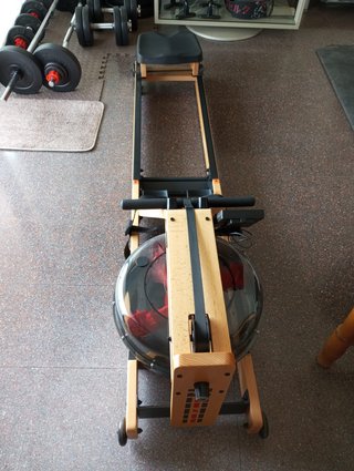 Máquina Remo Neezee Madera Agua