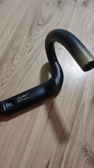 Manillar Ryet Carbono 40 cm