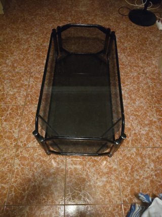 Mesa de centro cristal y metal y 2 cristal grueso
