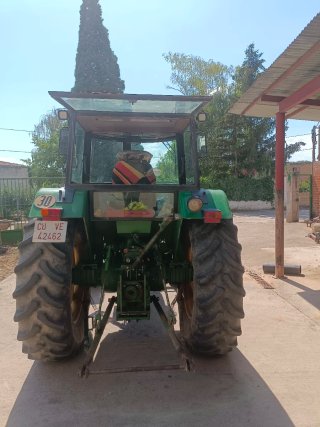 Tractor John Deere 3340