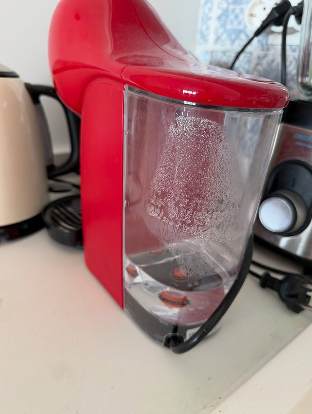 Cafetera Dolce Gusto Genio S Roja