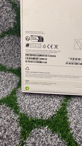 iPhone 17 Pro Max 256gb Blu - Nuovo Sigillato