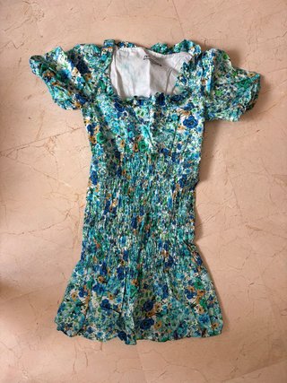 Vestido Zara floral azul y verde