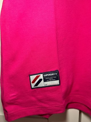 Camiseta Superdry Rosa
