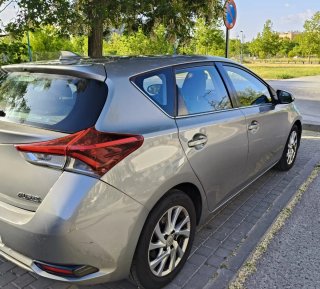 Toyota Auris 2016
