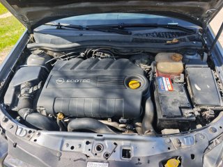 Opel Astra GTC 1.9cdti 150cv (pegatina B)