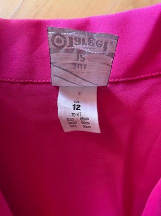 Camisa rosa de manga corta