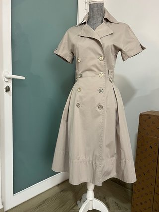 Vestido Burberry Beige