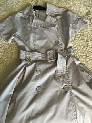 Vestido Burberry Beige