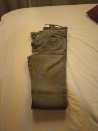Jeans Mango Gris Talla 38 junior