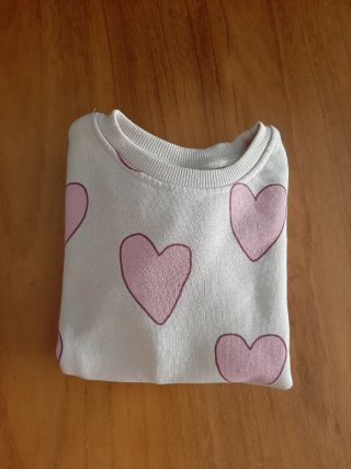 Sudadera Zara niña 4-5 años corazones