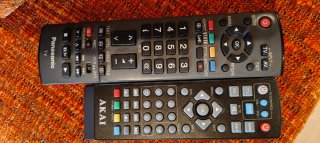 Televisión Panasonic Negra 38 pulgadas