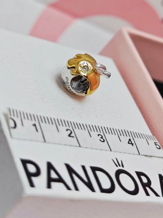 Charm Manzana Pandora disney Plata