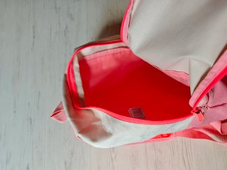 Mochila Adidas Beige y Rosa
