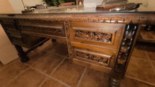 Escritorio antiguo madera y cristal