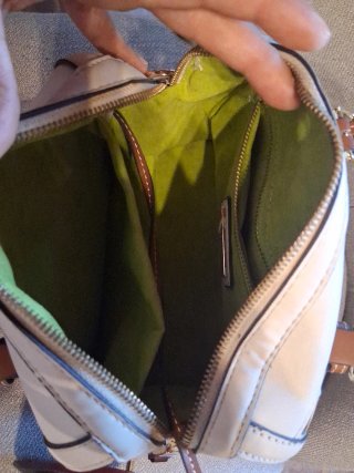 Borsa Tory Burch bianca con dettagli marroni