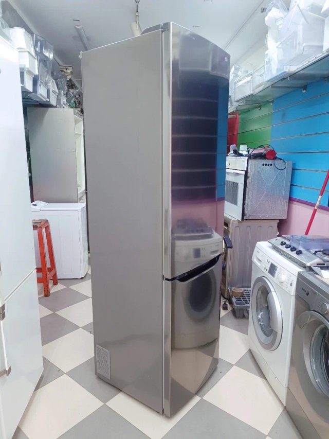 FRIGORÍFICO LG COMBI NO FROST