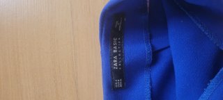 Minifalda azul con lazo