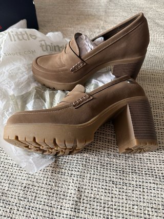 Zapatos de tacón nuevos talla 37