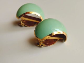 Pendientes vintage dorados y verdes