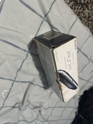 PSP 2004 Slim & Lite Piano Black