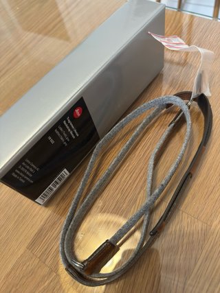 Cinturino Leica in pelle e tessuto grigio