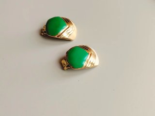 Pendientes vintage dorados y verdes