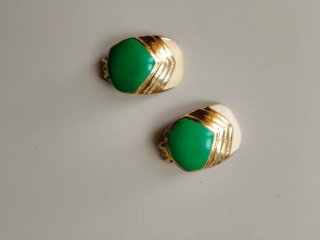 Pendientes vintage dorados y verdes