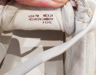 Zapatillas Michael Kors Blancas y Doradas