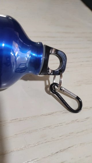 Borraccia in alluminio blu